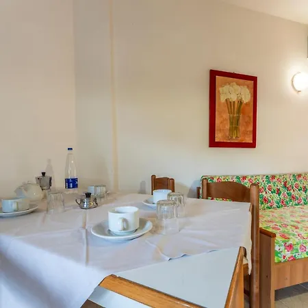 Lägenhetshotell Giannella Beach Residence Apartment Giannella