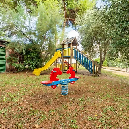 Giannella Beach Residence Apartment 3* Giannella