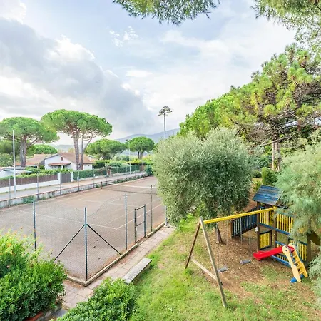 Giannella Beach Residence Apartment Aparthotel *