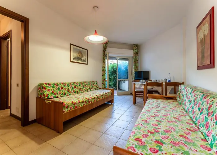 Giannella Beach Residence Apartment アパートホテル Giannella