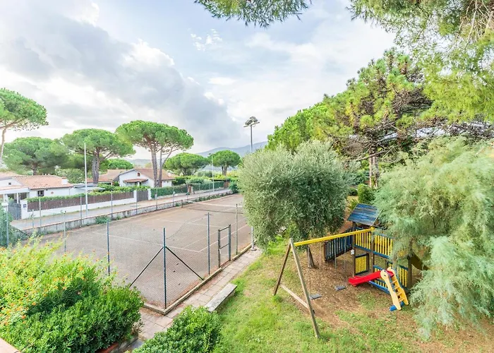 Giannella Beach Residence Apartment アパートホテル 3*