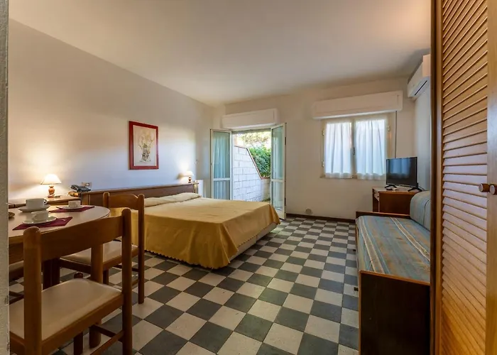 Giannella Beach Residence Apartment アパートホテル